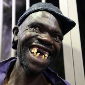 Meet your Posher, Pierre